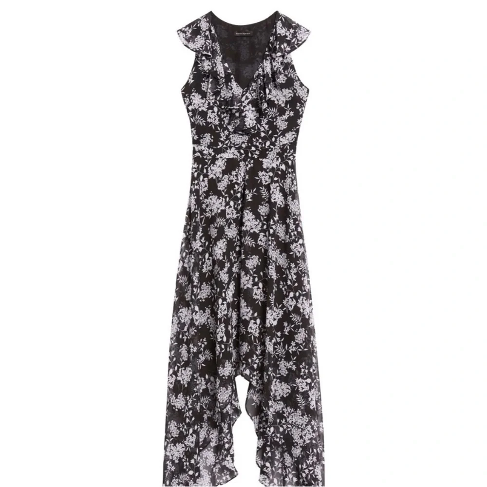 NWT Banana Republic TALL LONG Floral Ruffle Dress Handkerchief Asymmetrical Blac